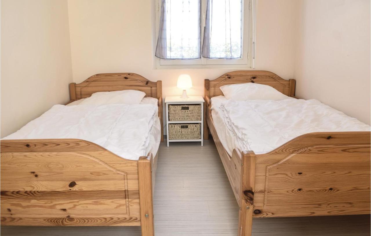Stunning Home In St, Marcouf De Lisle With Wifi Saint-Marcouf Kültér fotó